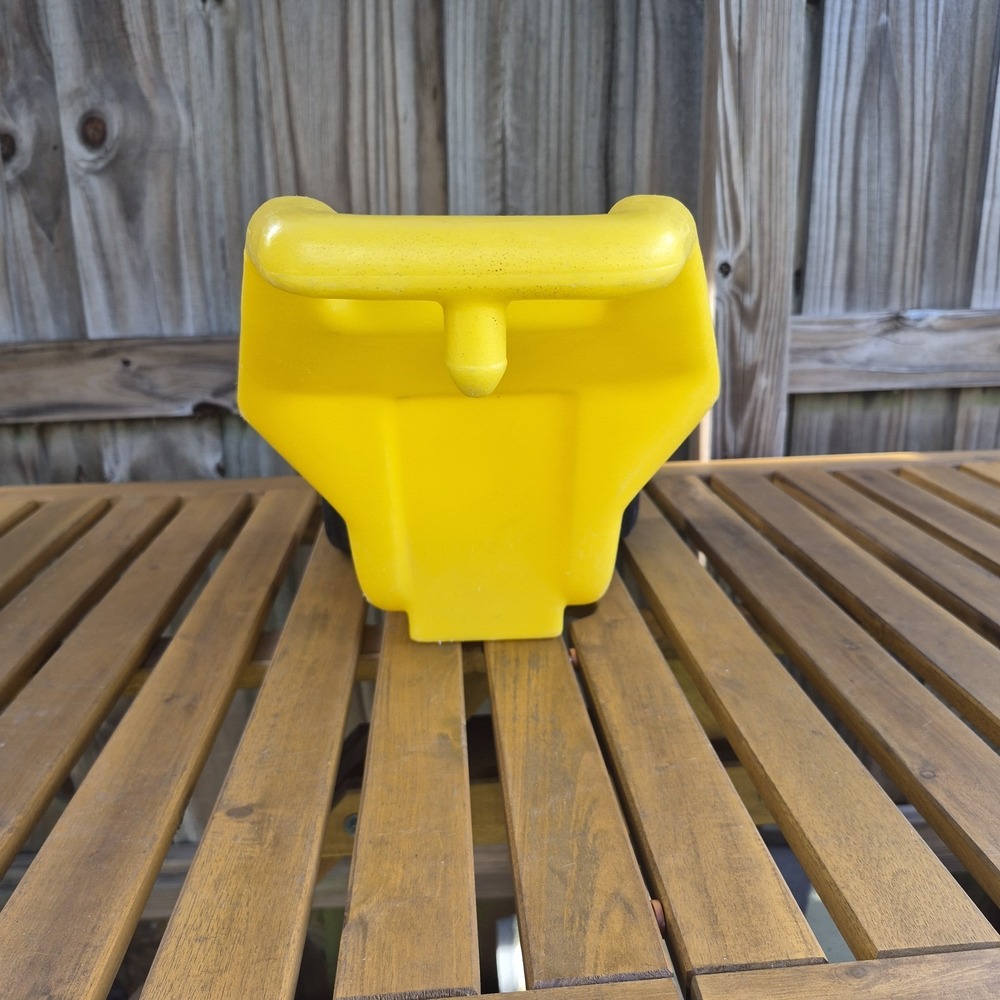 Vintage Little Tikes Child Size Green Ride On Tractor + Yellow Trailer RARE - Picture 10 of 15